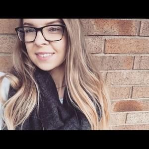 Meet your Posher, Rachel